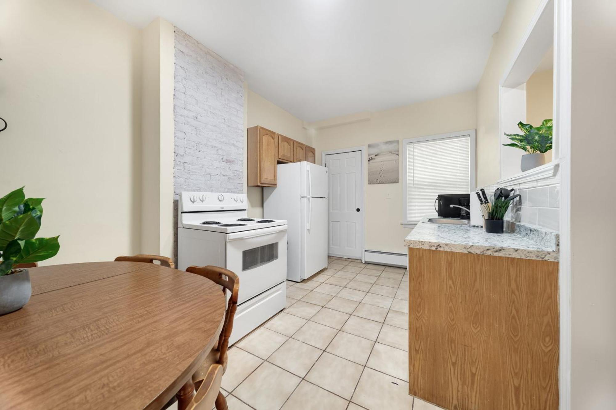 Newly Renovated 2Br1Ba Apt At The Boston City Bagian luar foto